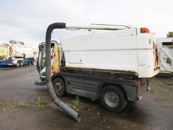 Ref: 19 - 2012 Johnston CX400 Road Sweeper For Sale